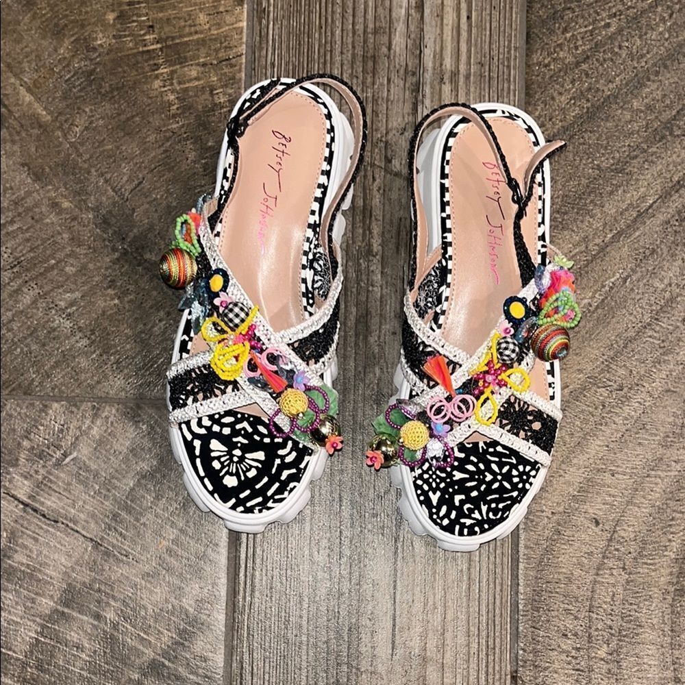 Betsey Johnson Black and White Sandals with Pom-Poms - Picture 2 of 3